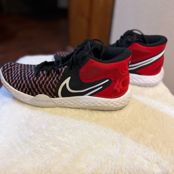 Nike KD Trey 5 VIII EP 'Bred' - Picture 4 of 8